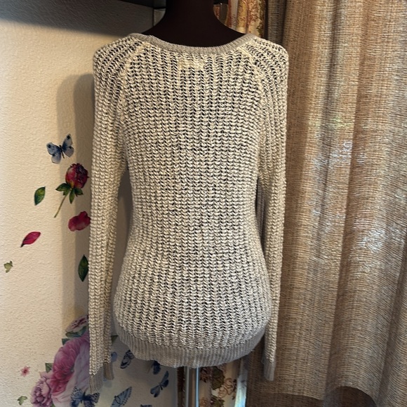 Lou & Grey long sleeve crochet cream with gray trim sweater. Size S. - Picture 5 of 17